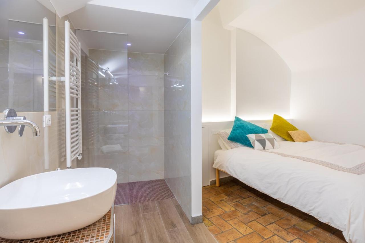 Central Stay Рим Екстериор снимка